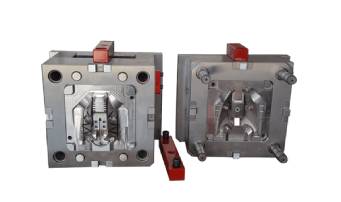 設計精密注塑模具的時候應該注意哪些問題呢？