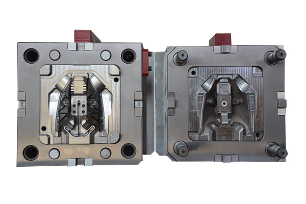 金屬制造模具廠(chǎng)